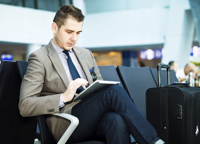 Tips for Using WiFi During Your Airport Layover