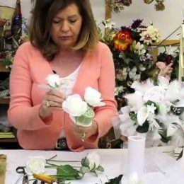 A Variety Of Artificial Silk Flower Arrangements For Wedding Decorations