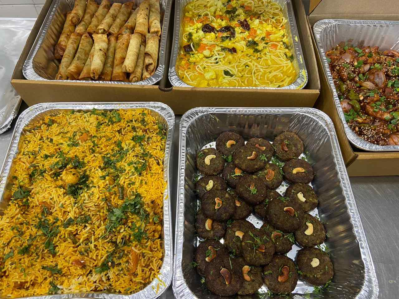 Hire Catering Service Online For Snacks Box For Office Party